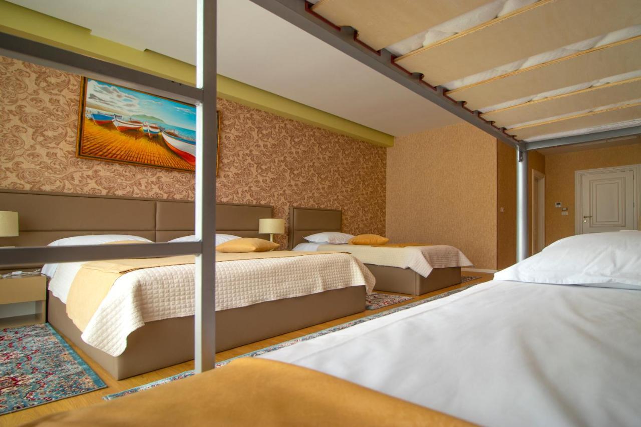 Nbt Hotel Reps Kukes Exteriör bild